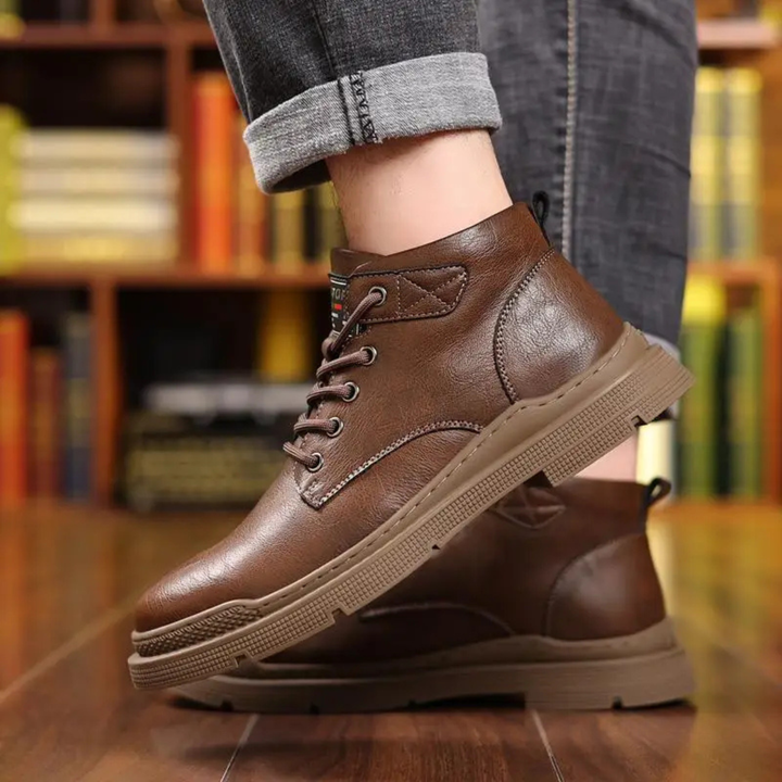 The Silverfield Men’s Classic Orthopedic Lace Up Leather Ankle Snow Boots