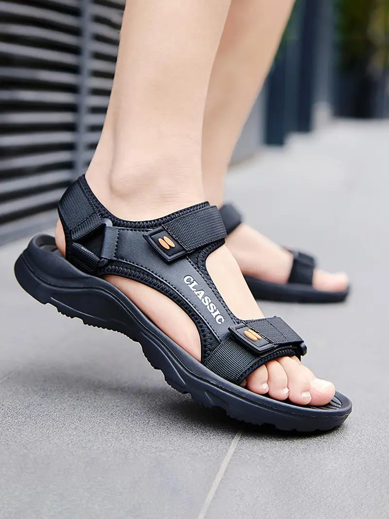 Men’s Adjustable Outdoor Sandals Lightweight Comfortable Summer Footwear