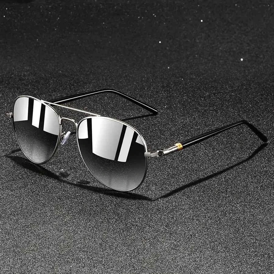 Classic Aviator Sunglasses for Stylish Protection