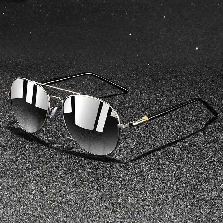 Classic Aviator Sunglasses for Stylish Protection