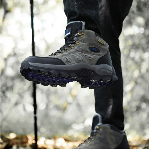 Men’s Waterproof Hiking Boots Insulated Outdoor Trekking Shoes