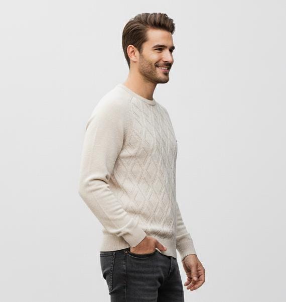 Men’s Diamond Pattern Sweater – Crew Neck Design
