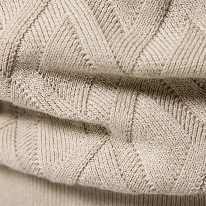 Men’s Diamond Pattern Sweater – Crew Neck Design
