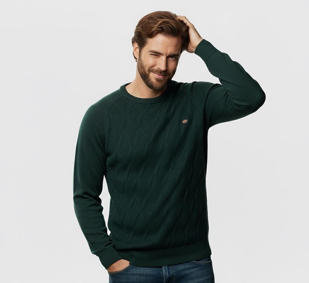 Men’s Diamond Pattern Sweater – Crew Neck Design